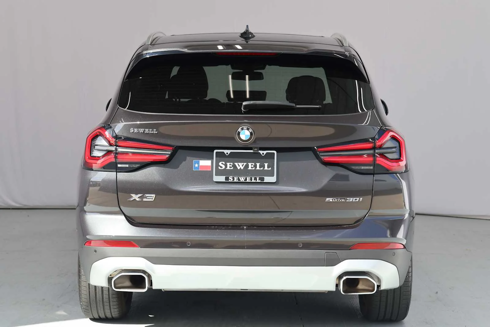 Certified Used 2024 Dark Graphite Metallic BMW sDrive30i image 8