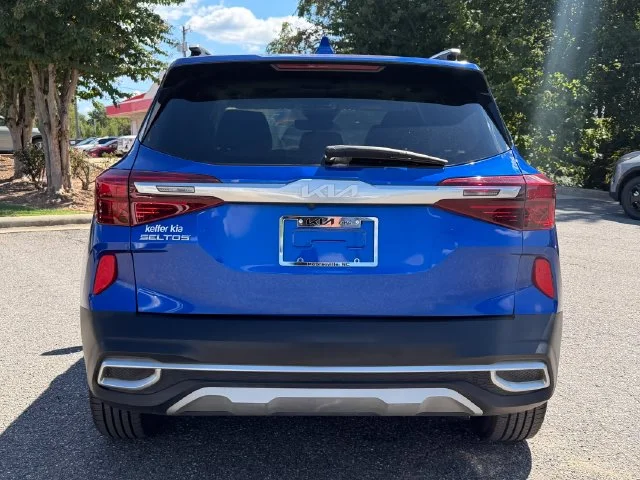 Certified Used 2023 Neptune Blue Kia EX image 4