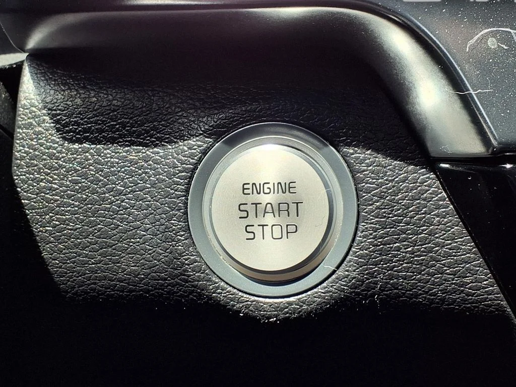 Used 2022 Gray Kia SX image 8