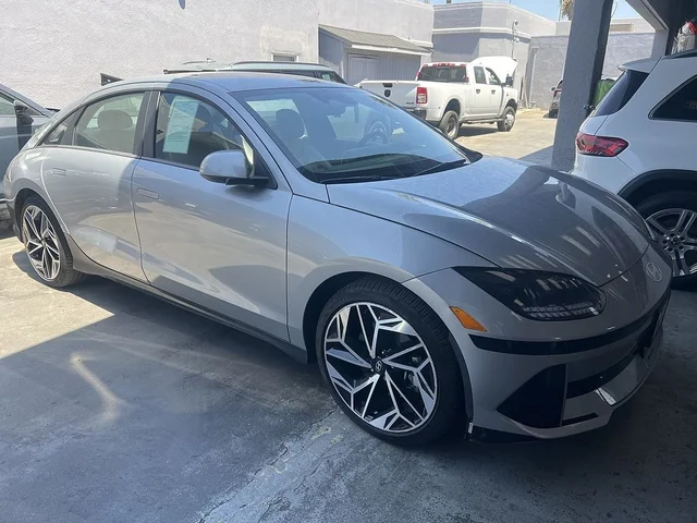 2024 Hyundai IONIQ 6 SEL