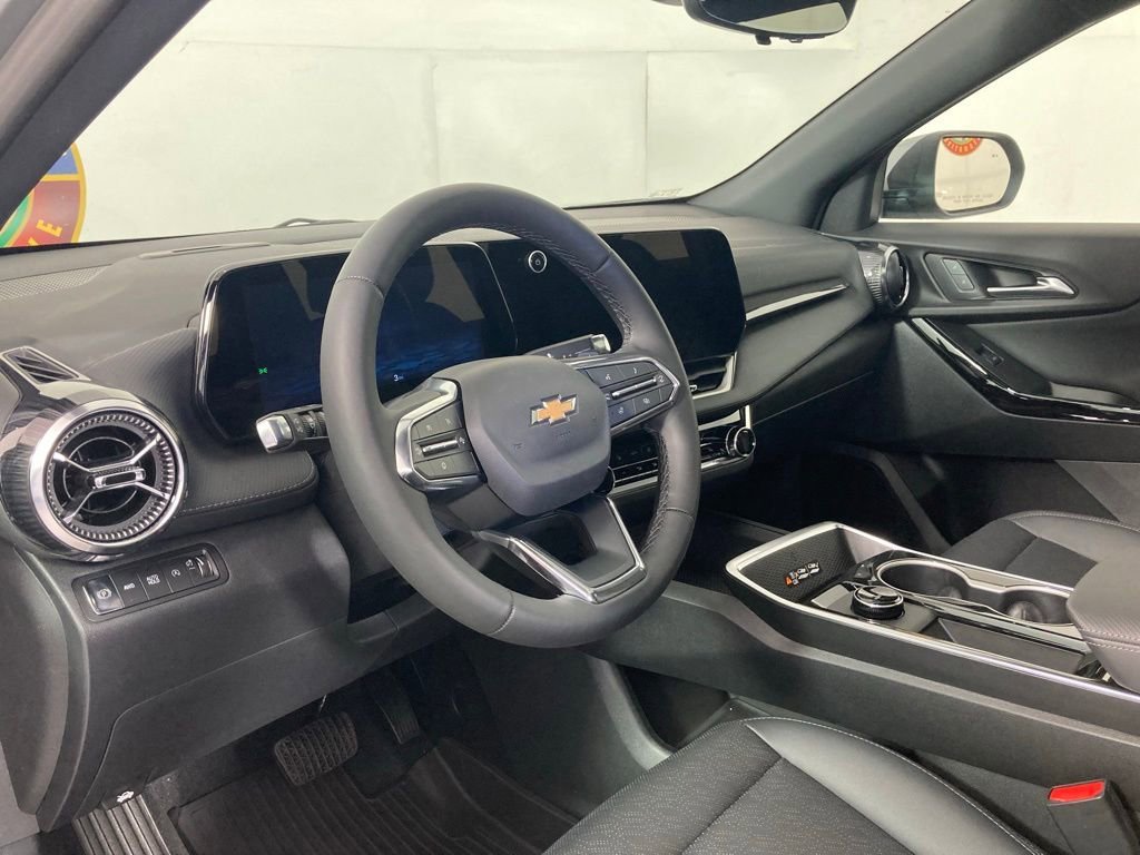 2026 Chevrolet Equinox LT - Photo 14
