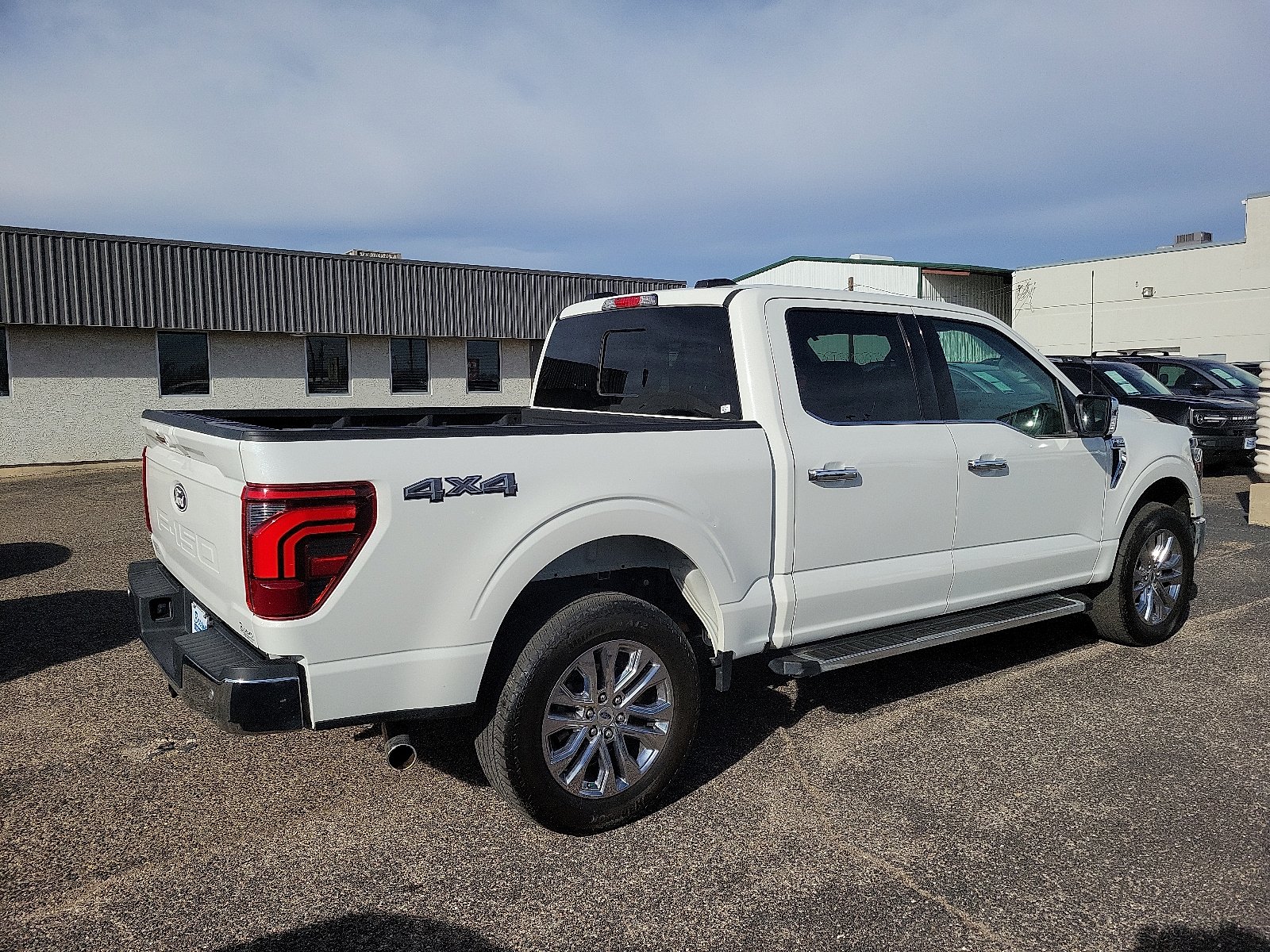 2024 Ford F-150 Lariat - Photo 11