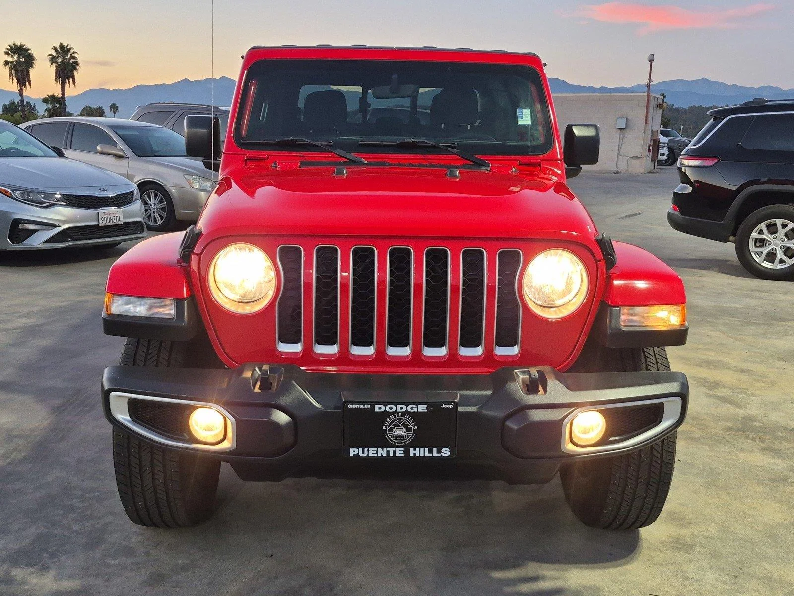 Certified Used 2023 Firecracker Red Clearcoat Jeep Overland image 3