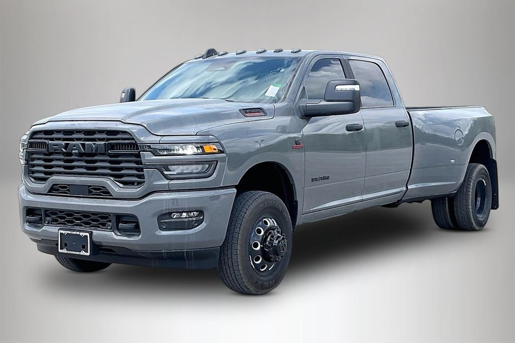 New 2026 Ram 3500 Big Horn 4D Crew Cab