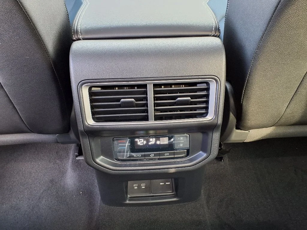 New 2026 Pure Gray Volkswagen 2.0T SE w/Technology image 18