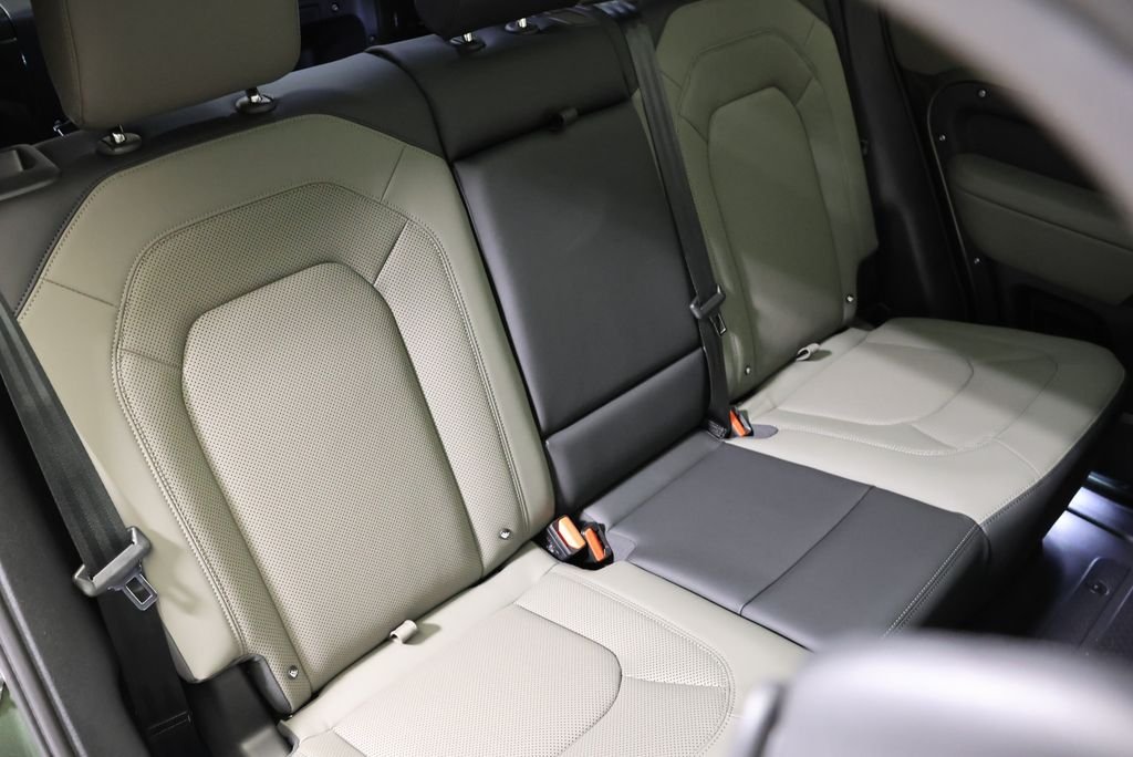 New 2026 Woolstone Green Land Rover S image 44