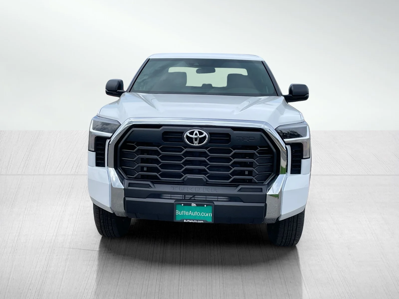 New 2026 Ice Cap Toyota SR5 image 8