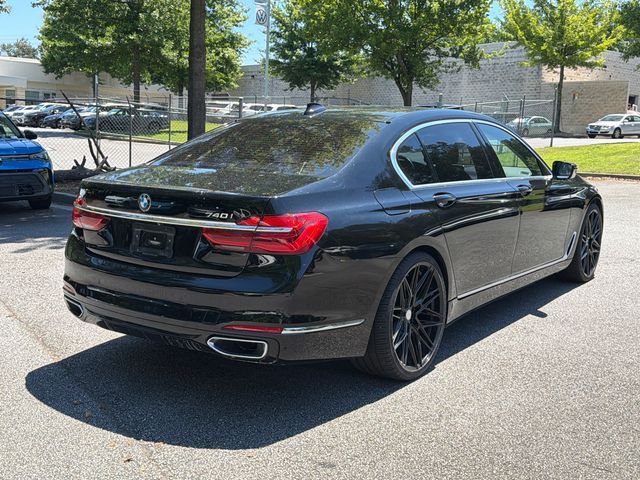 Used 2019 Black BMW 740i image 5