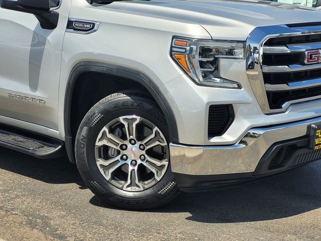 Used 2019 Silver GMC SLE image 9