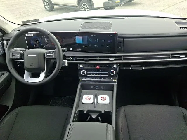 New 2026 White Hyundai SE image 10