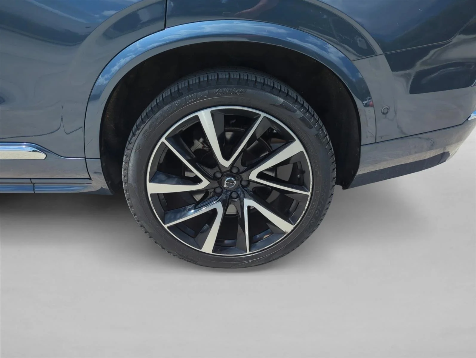 Used 2024 Blue Volvo Plus Bright Theme image 28