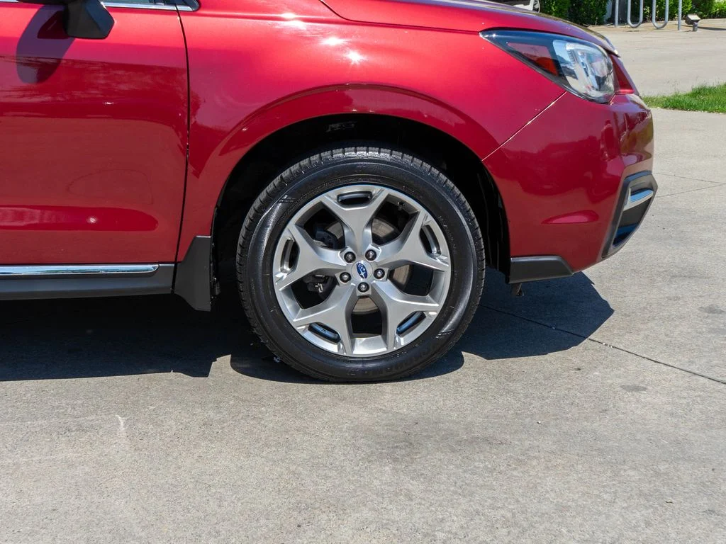 Used 2018 Red Subaru 2.5i Touring image 39