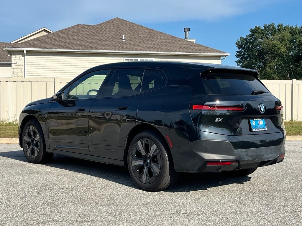 Certified Used 2024 Black BMW xDrive50 image 5