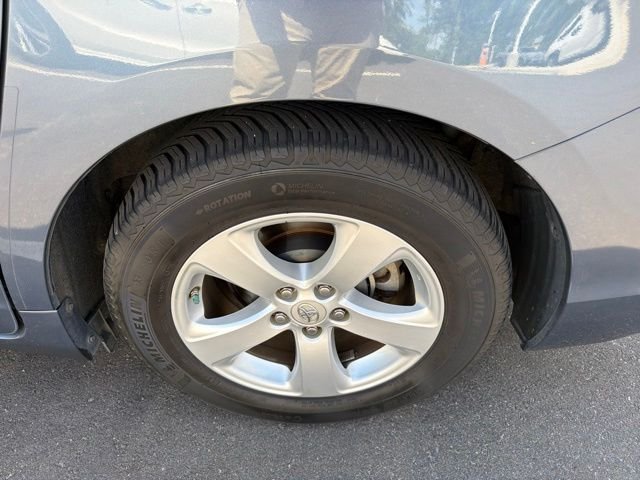 Used 2017 Shoreline Mist Toyota LE image 21