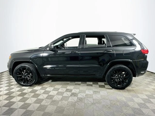 Certified Pre-Owned 2020 Jeep Grand Cherokee Altitude