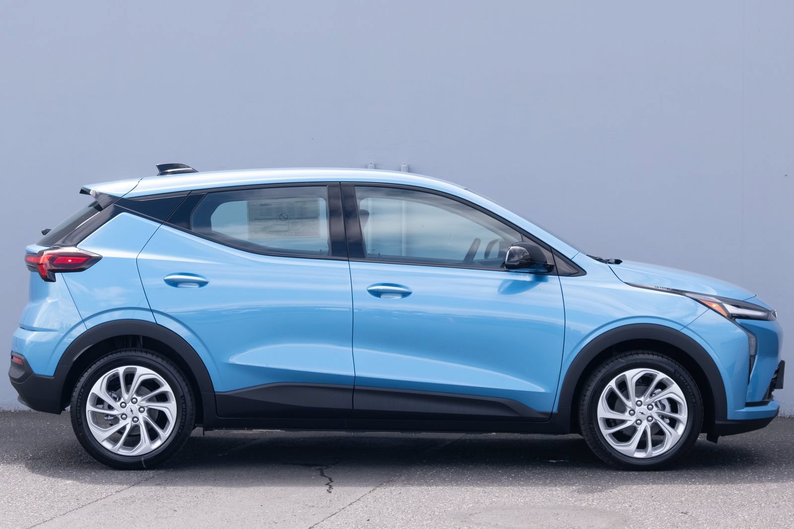 New 2027 Marina Blue Metallic Chevrolet LT image 23