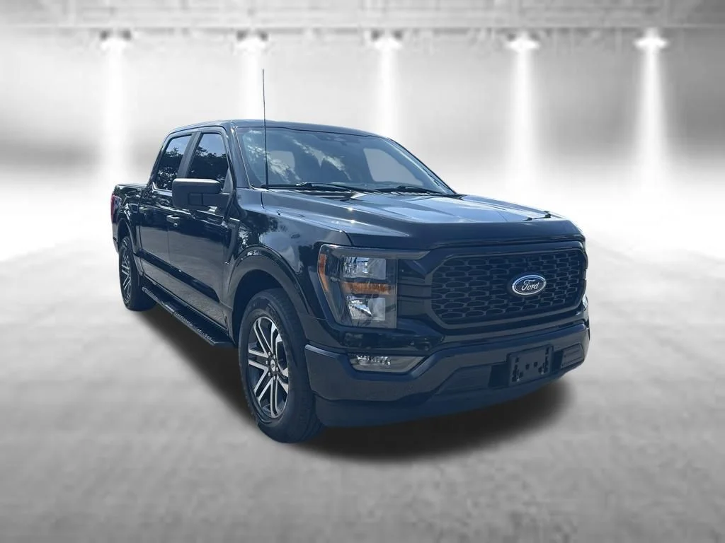 Certified Used 2023 Black Metallic Ford XL image 2