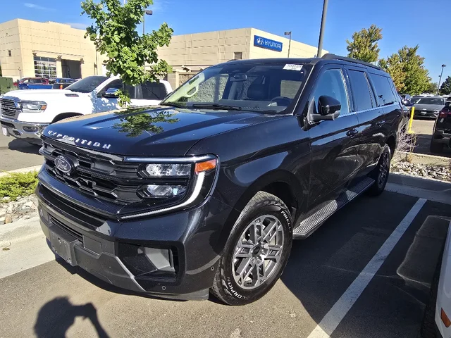 2025 Ford Expedition MAX Active