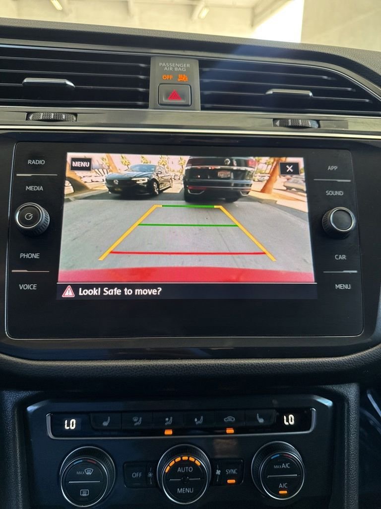 Used 2019 Orange Volkswagen  image 17
