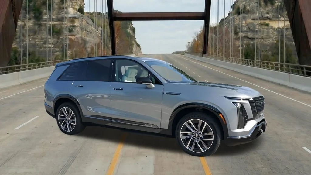 2026 Cadillac VISTIQ Sport - Photo 14