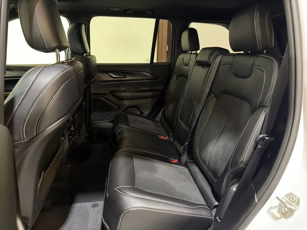 Used 2023 White Jeep Altitude X image 32