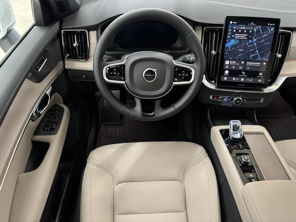 2026 Volvo XC90 Plus - Photo 19