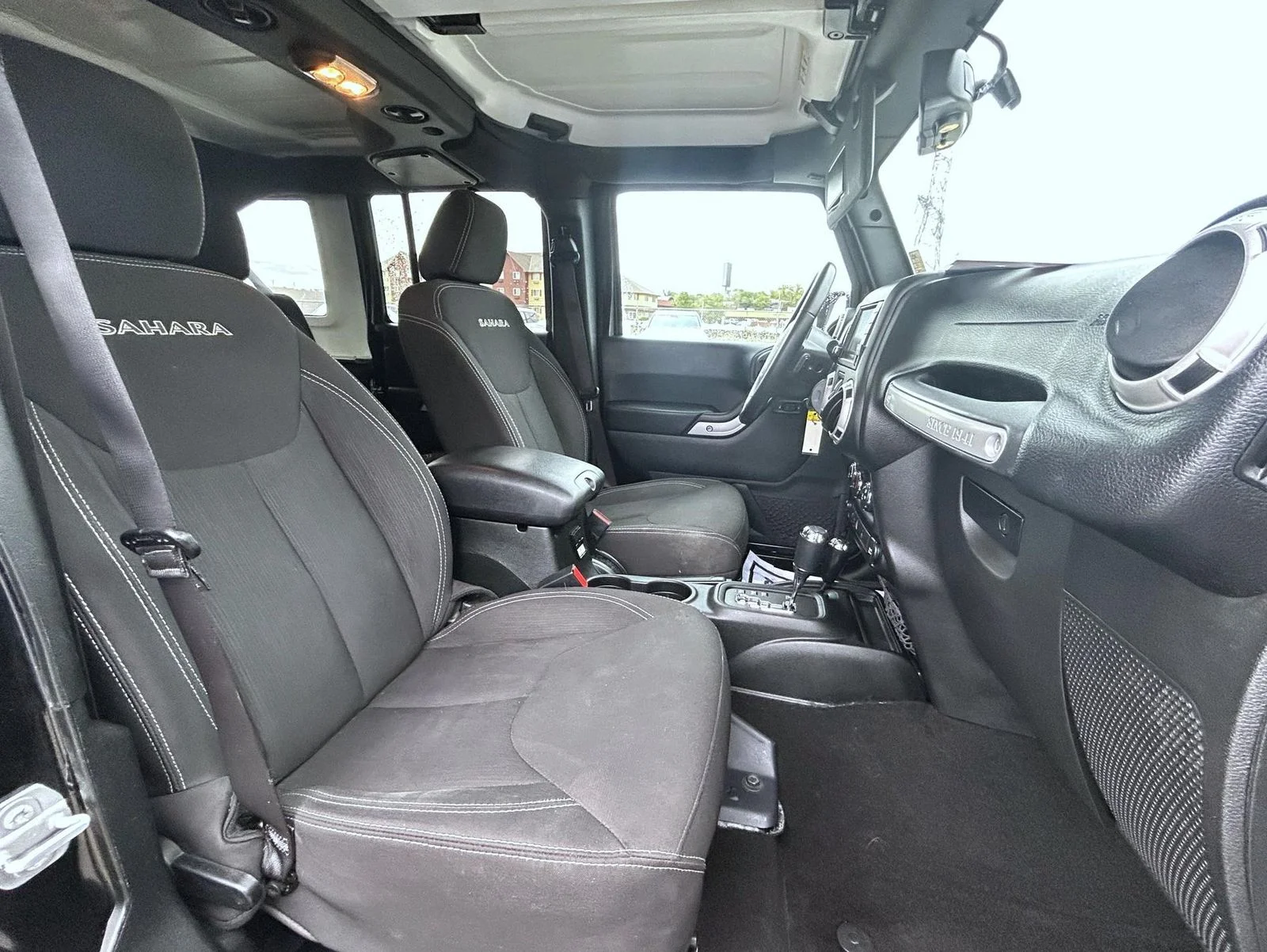 Certified Used 2018 Black Jeep Unlimited Sahara image 17