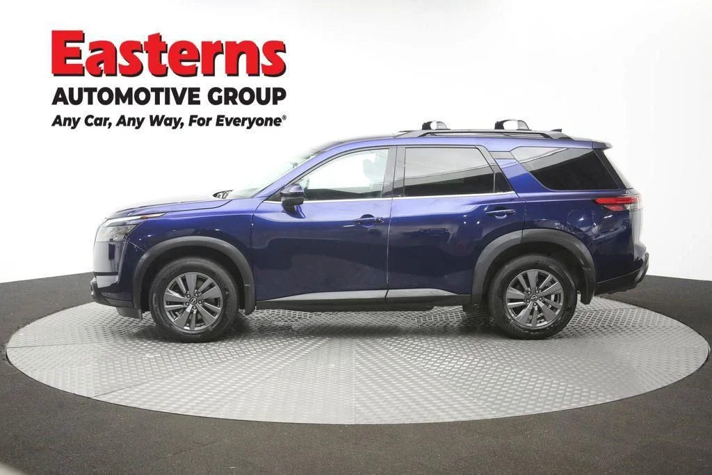 Used 2023 Blue Nissan SV image 63