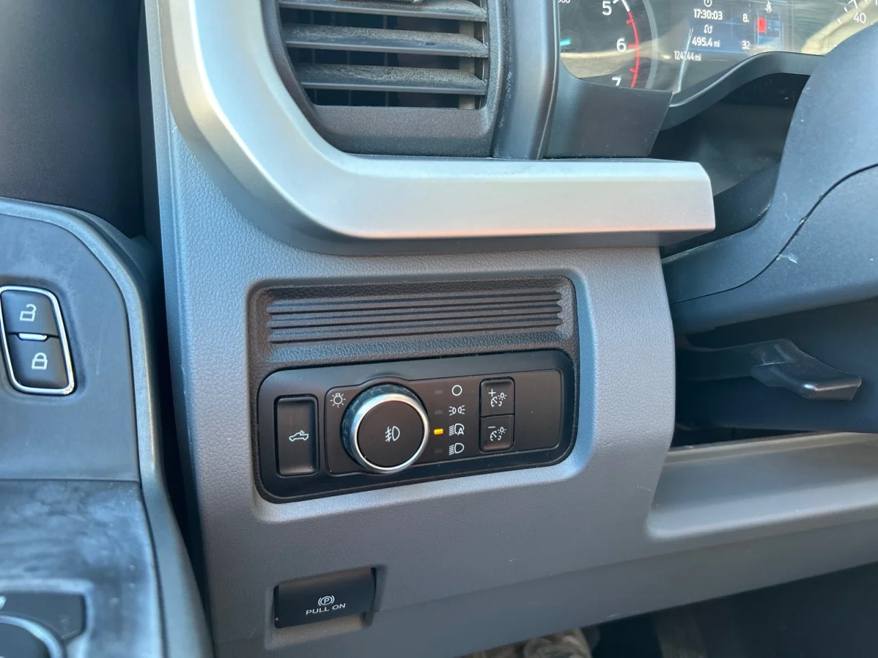 Used 2023 White Ford XL image 15