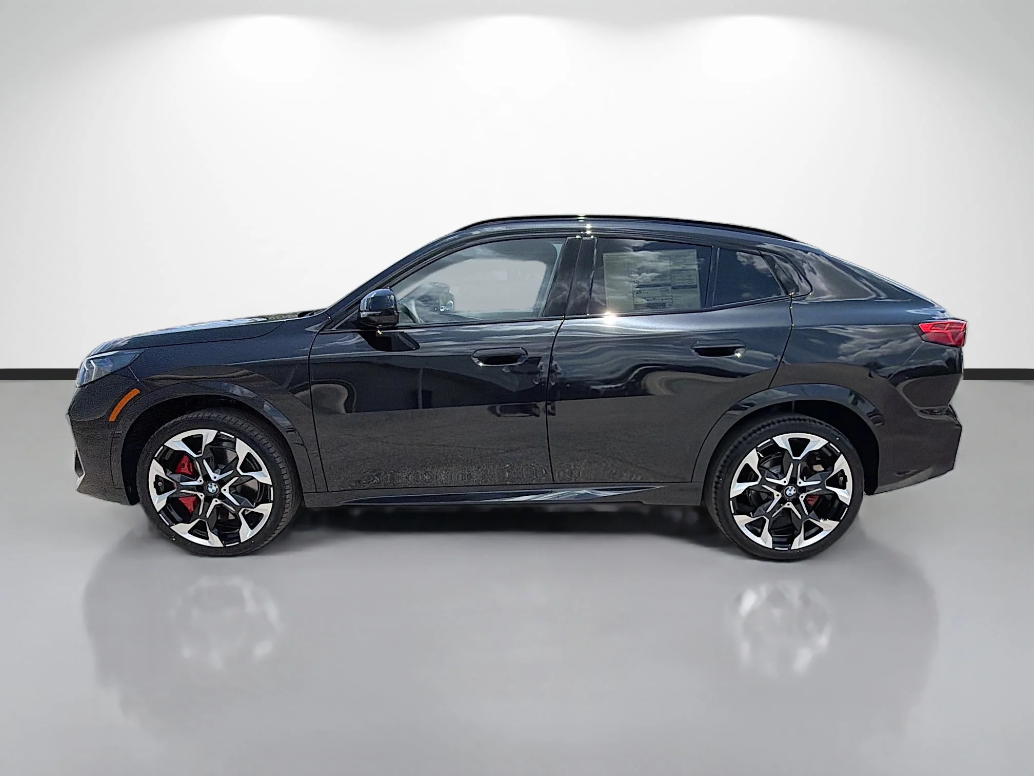 New 2026 Black Sapphire Metallic BMW xDrive28i image 6