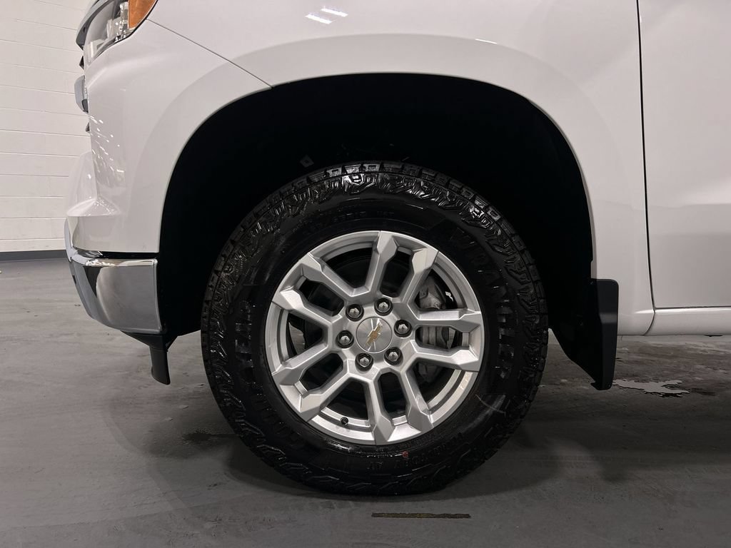 2026 Chevrolet Silverado 1500 LT - Photo 18
