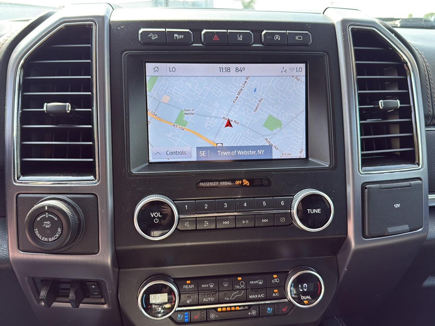Used 2020 Magnetic Ford Platinum image 7