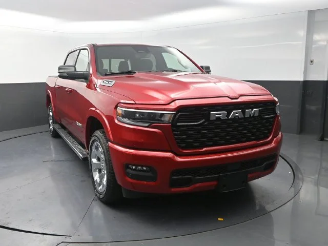 New 2026 Molten Red Pearl-Coat Exterior Paint RAM Big Horn/Lone Star image 3