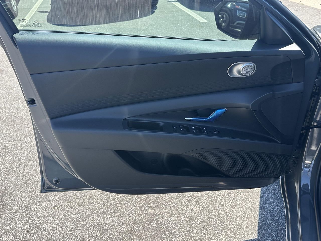 New 2026 Ecotronic Gray Hyundai SE image 10