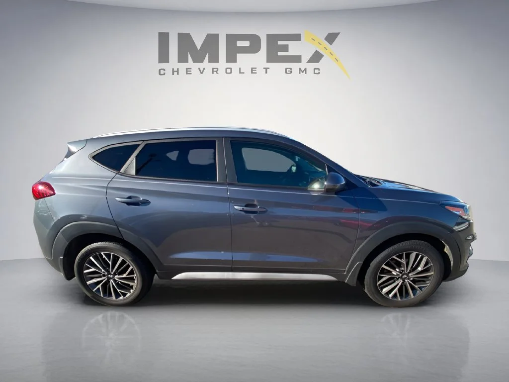 Used 2021 Gray Hyundai SEL image 6