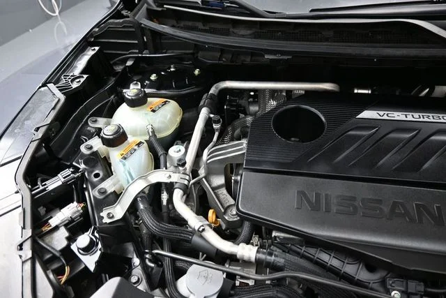 Used 2023 Black Nissan SV image 31