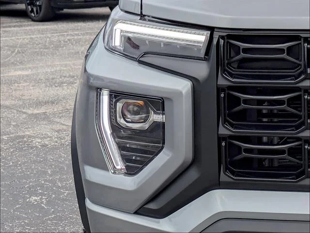 2026 GMC Canyon Elevation - Photo 10
