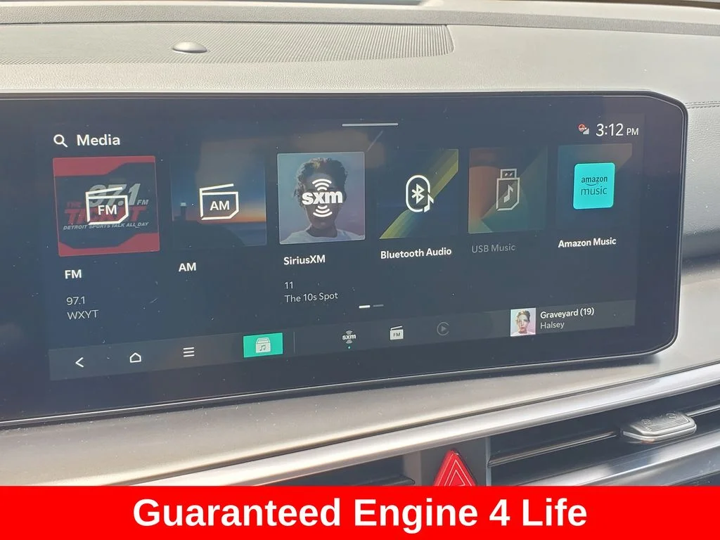 Used 2025 Green Kia EX image 22