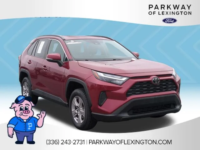 Used 2022 Red Toyota XLE image 7
