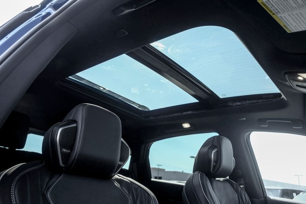New 2027 GRAND BLUE INFINITI Autograph AWD image 25