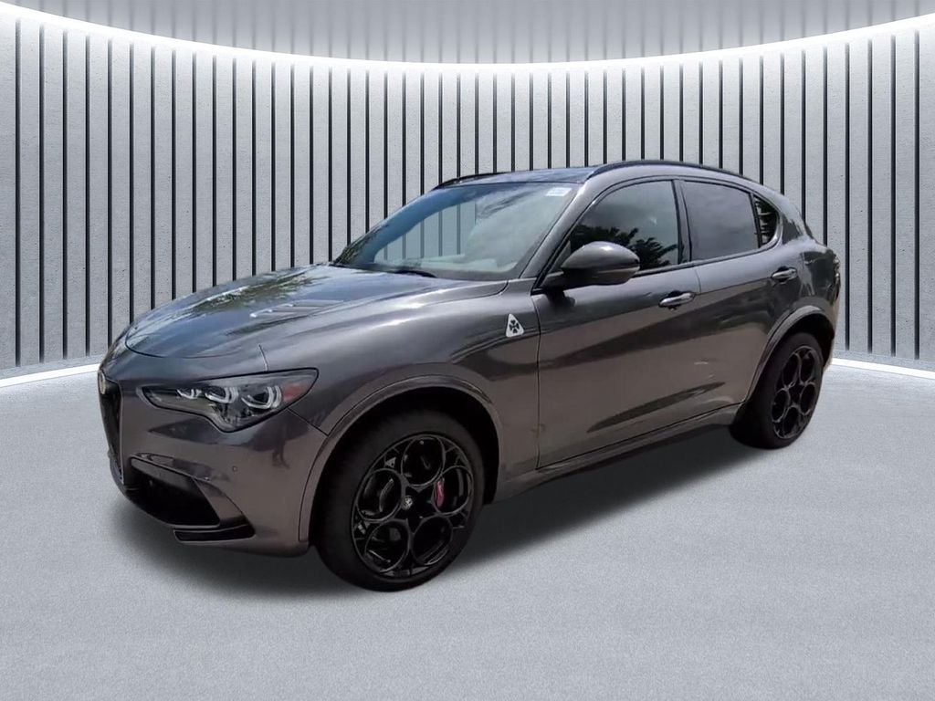 Used 2024 Gray Alfa Romeo Quadrifoglio image 4
