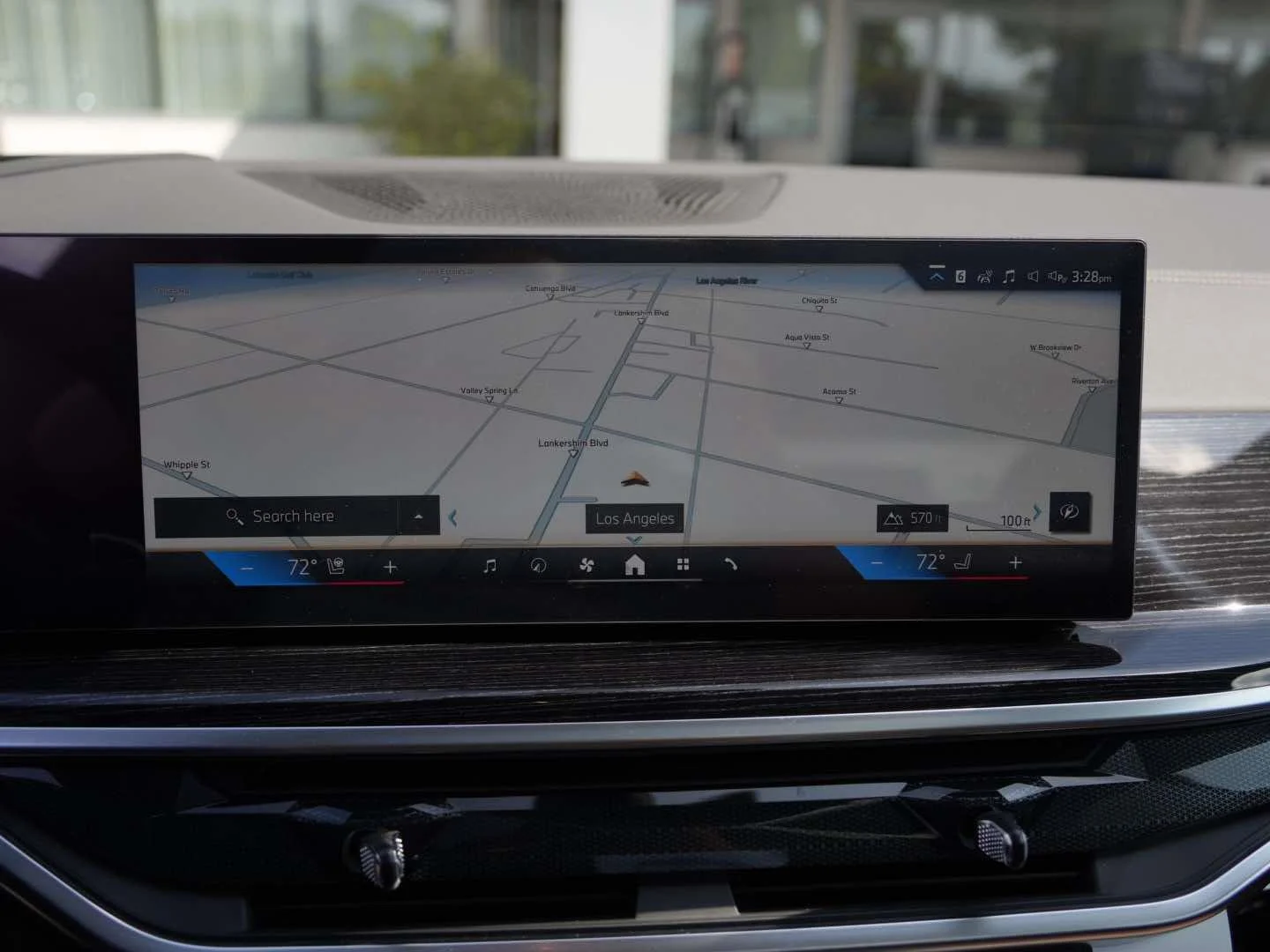 New 2026 Black Sapphire Metallic BMW xDrive50e image 26