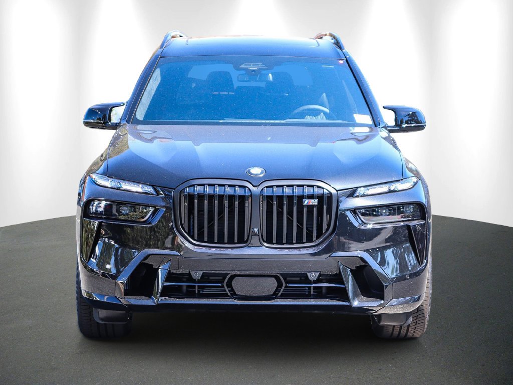 2027 BMW X7 photo 2