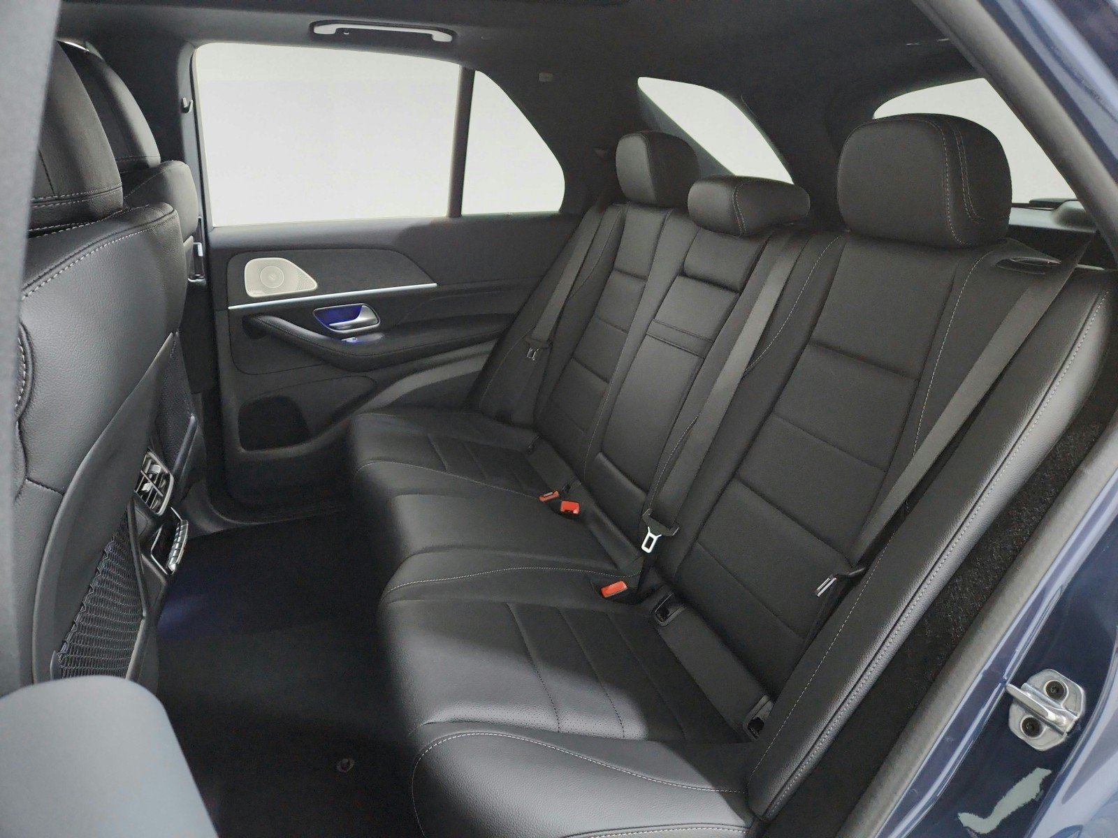 Certified Used 2026 Twilight Blue Metallic Mercedes-Benz GLE 350 image 18