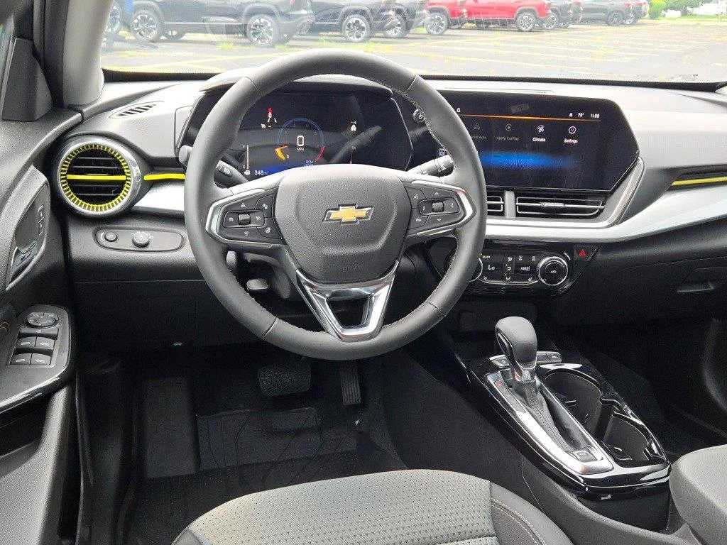 New 2026 Mosaic Black Metallic Chevrolet LT image 16