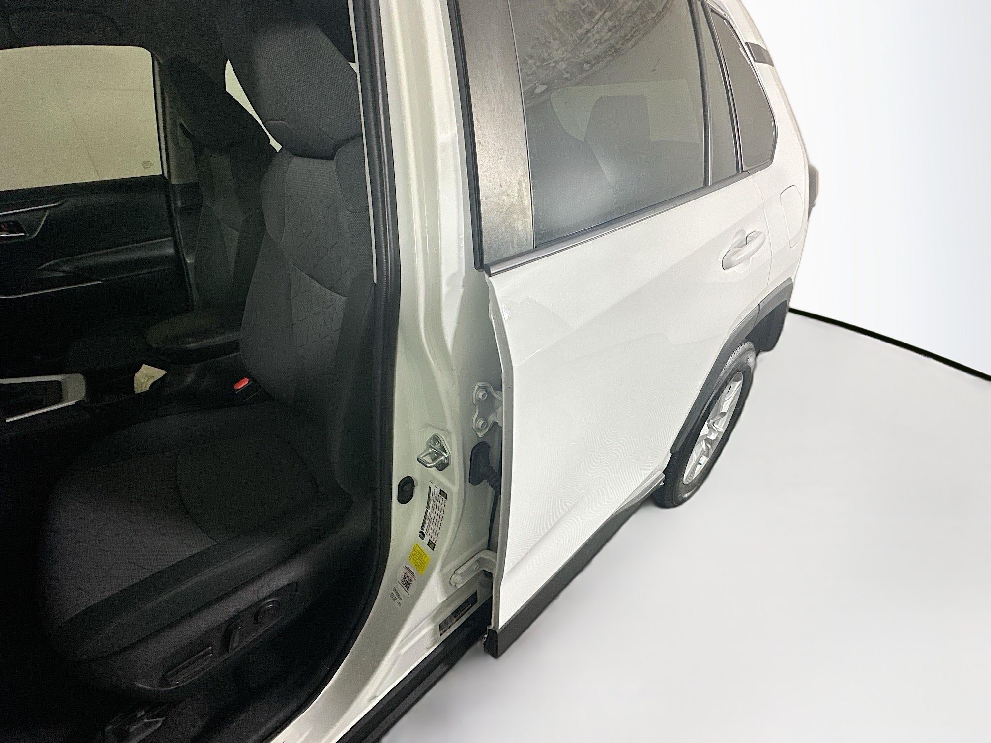 Used 2021 Super White Toyota XLE image 12