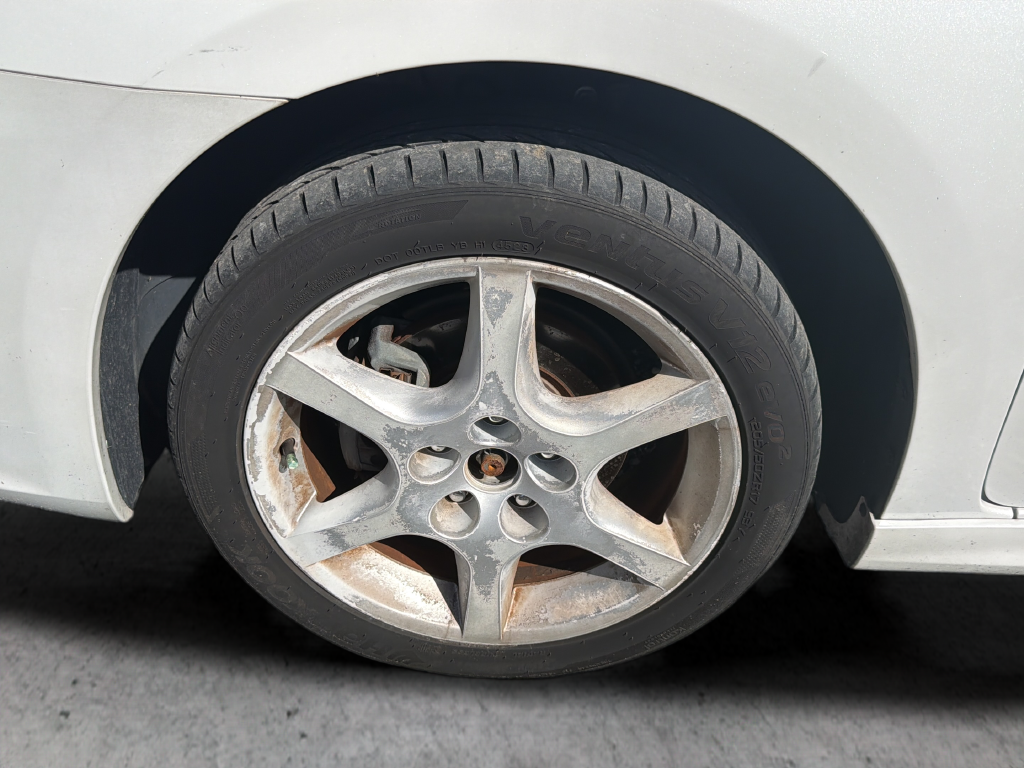 Used 2018 White Nissan SR image 25