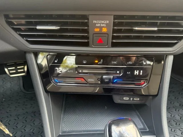 2026 Volkswagen Jetta Sport - Photo 18