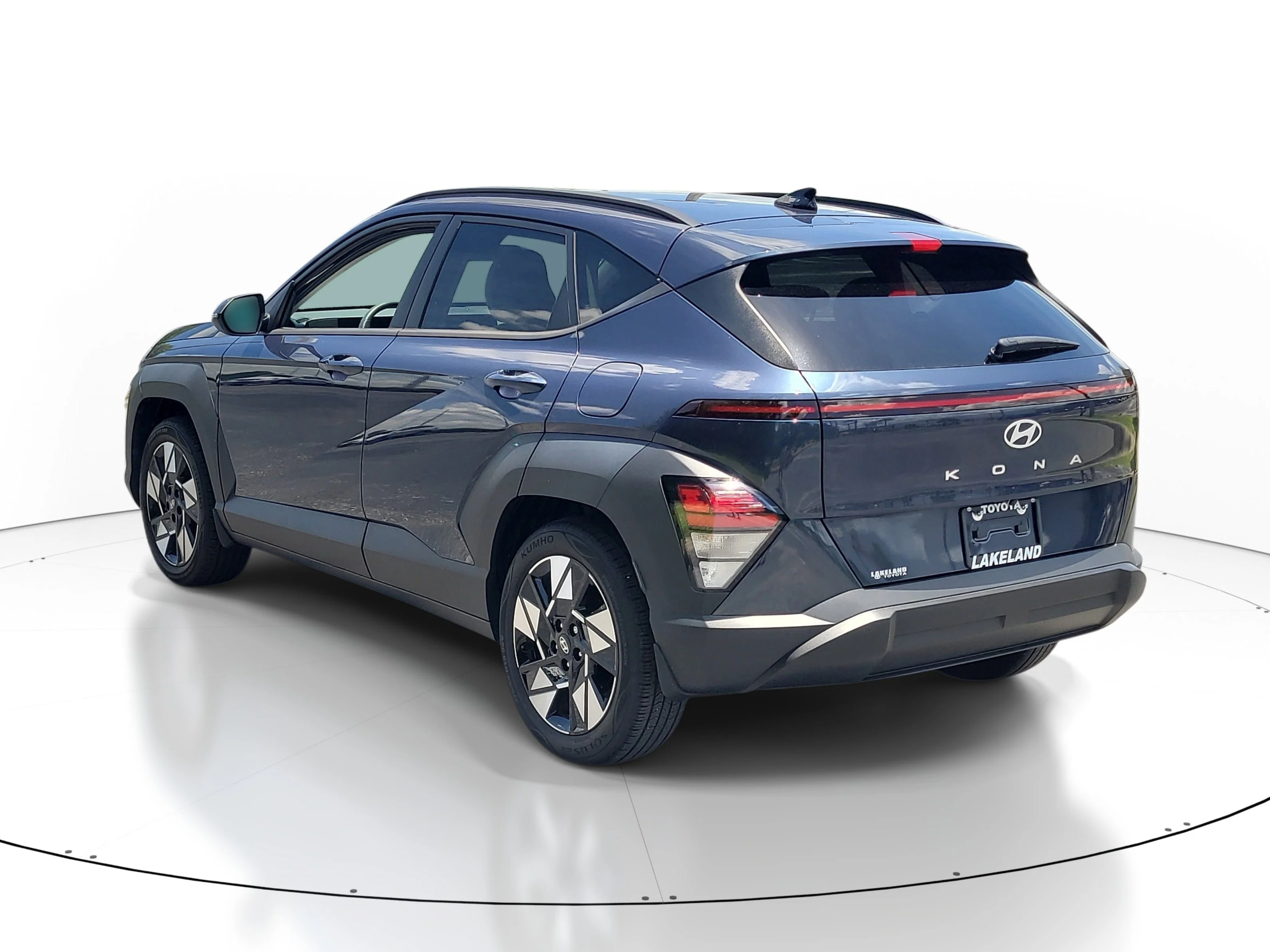 Used 2024 Denim Blue Pearl Hyundai SEL image 4