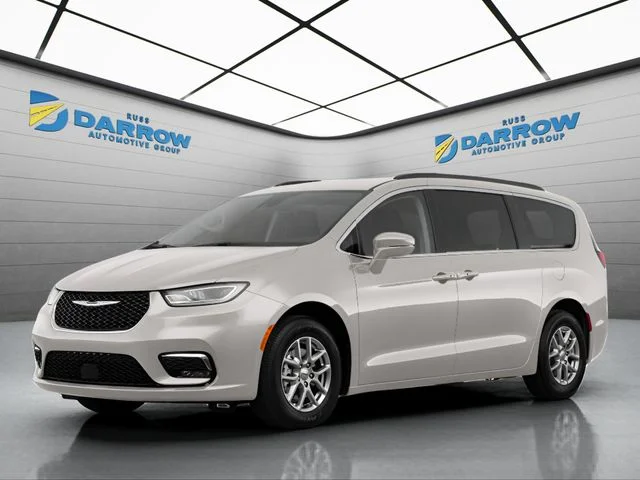2022 Chrysler Pacifica Touring L's photo